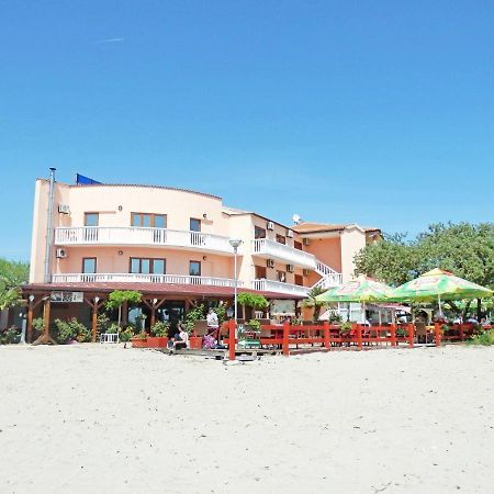 Apartments Real - 10 M From Sea Medulin Exterior photo